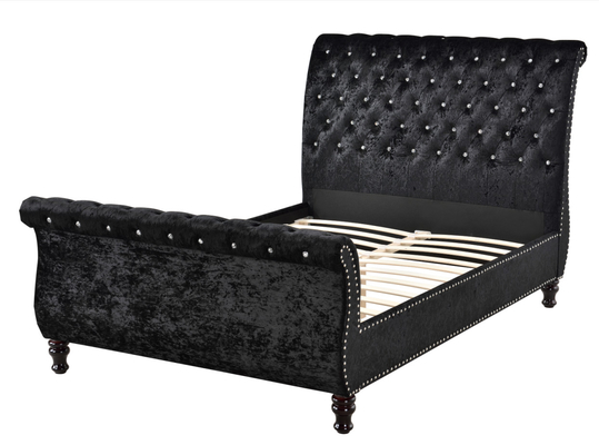 Gepolsterter Bettrahmen mit Knopfleiste, King-Size-Kopfteil im Chesterfield-Stil