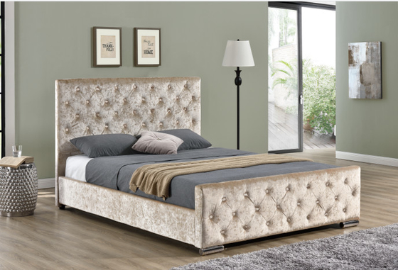 Polsterte einfacher moderner hölzerner Bett-Rahmen König-Size Fabric Velvet