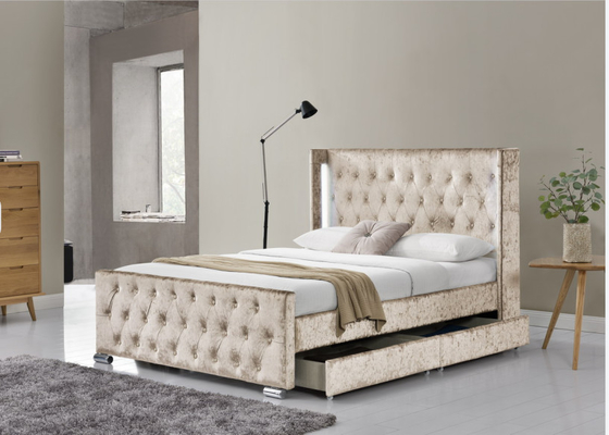 Wing Back Ottoman Tufted Storage-Bett-König Size Wood Sliver Grey Crushed Velvet With Headboard